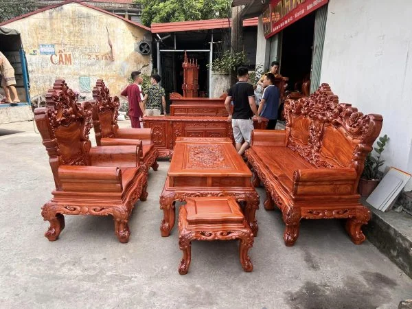 Hoàng Gia Gỗ Hương Đá Chân 14 - Ảnh 2